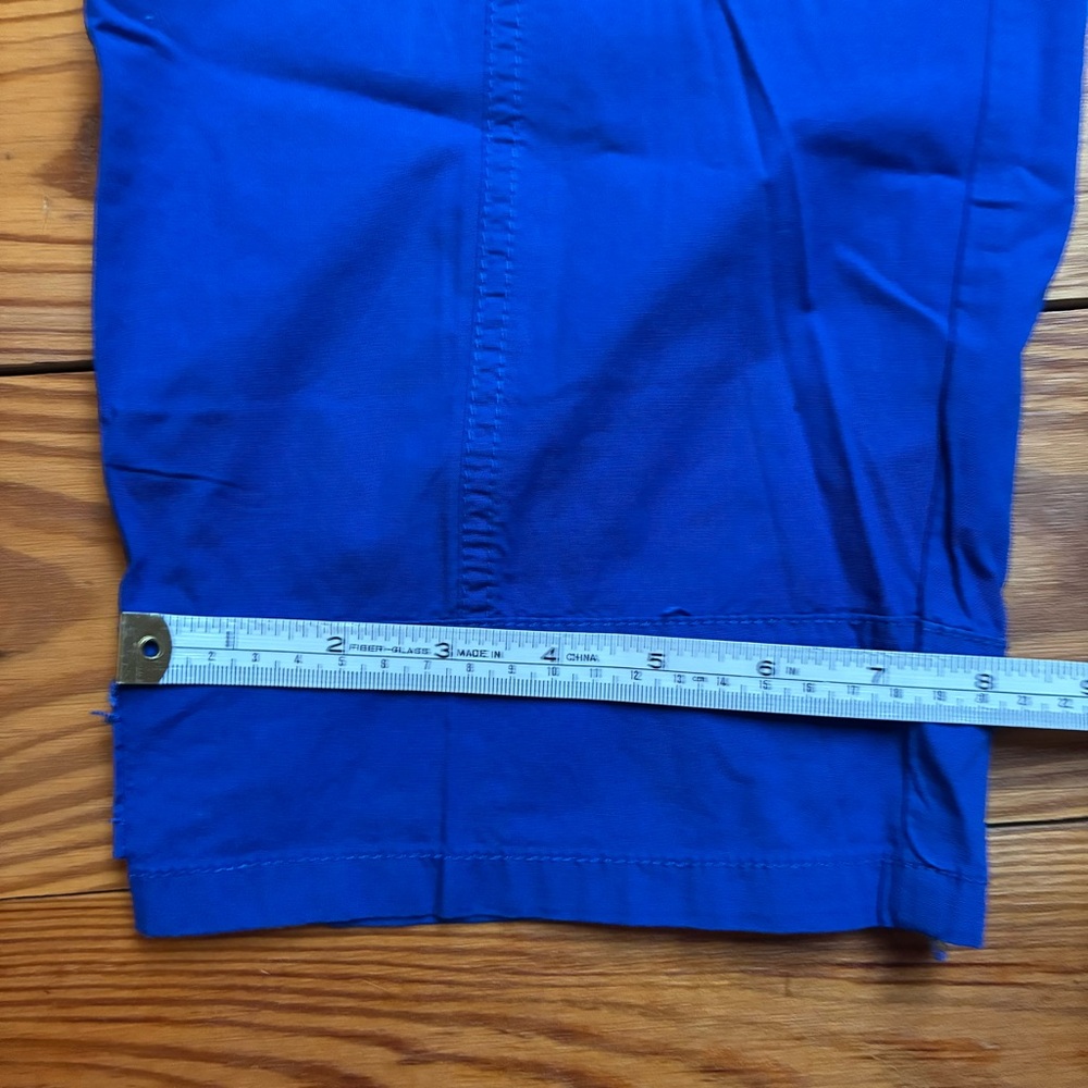 Chico's Blue Cropped Pants, EUC, 2.5 L 14 - Picture 7 of 10